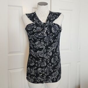 Max Studio Black & White Patterned Halter Neck Cut Out Women's Blouse Size M